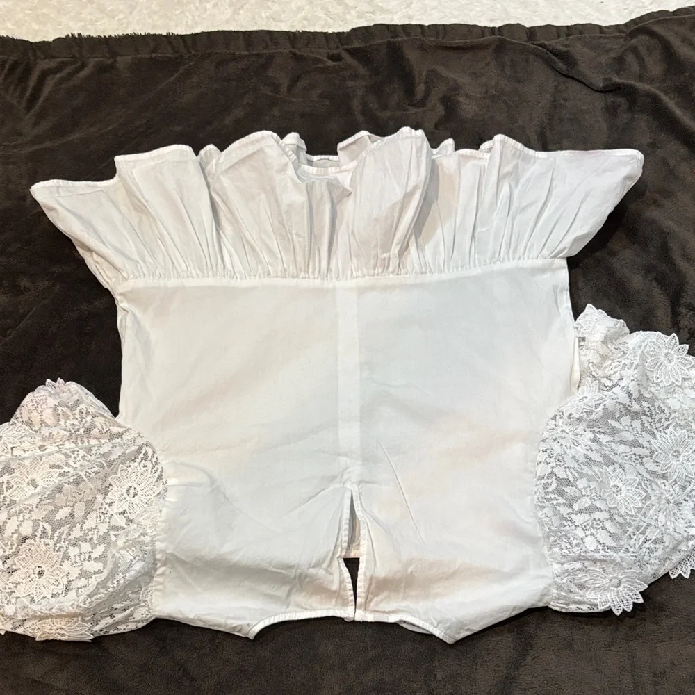 Zara White Lace Sleeve Blouse